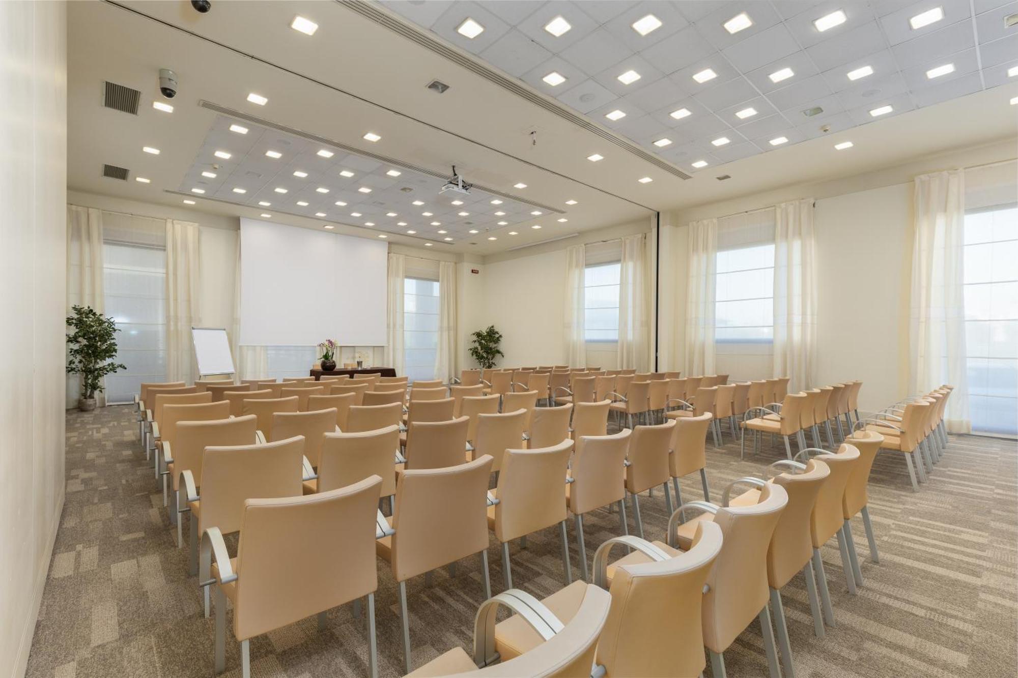 Hilton Garden Inn Florence Novoli Екстериор снимка